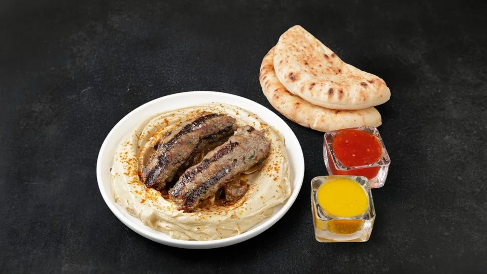 חומוס קבב הבית